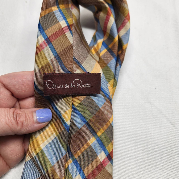 Oscar De La Renta Plaid Tie 56" Long Spring Colors Yellow Blue - Picture 3 of 5